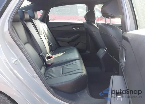 2024 Honda Accord Hybrid Sport-L z USA, uszkodzony, nr VIN 1HGCY2F73RA057842